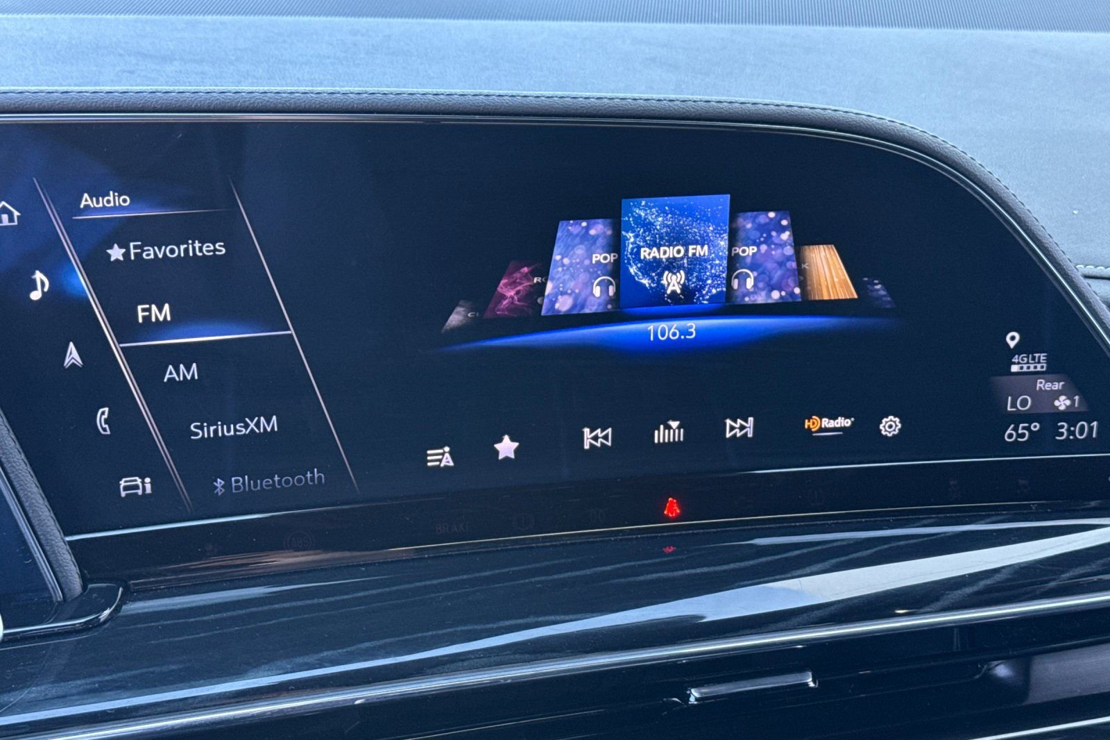 Certified 2024 Cadillac Escalade Sport image 24