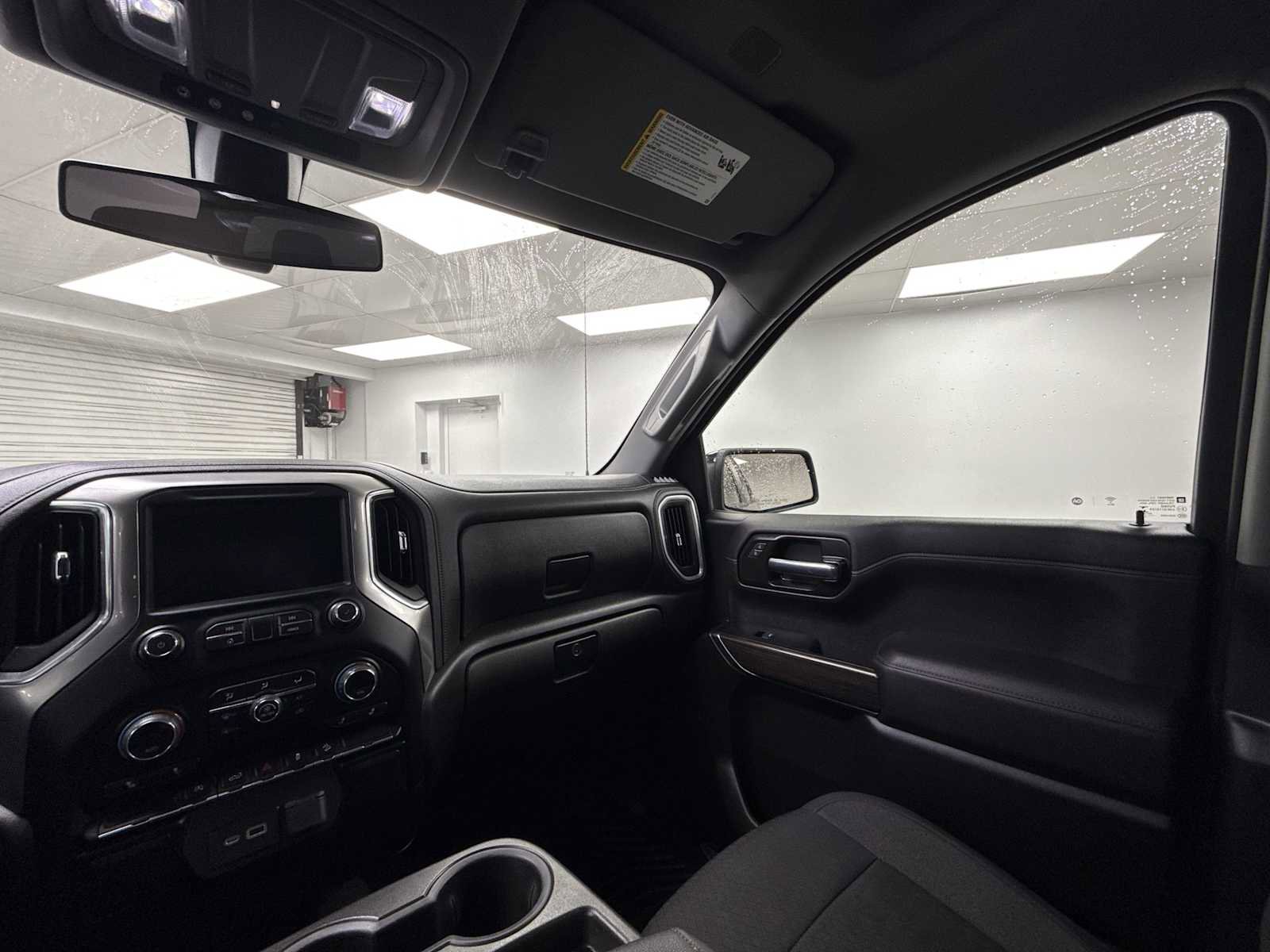 Used 2022 Chevrolet Silverado 1500 RST w/ Z71 Off-Road Package AWD/4WD image 11