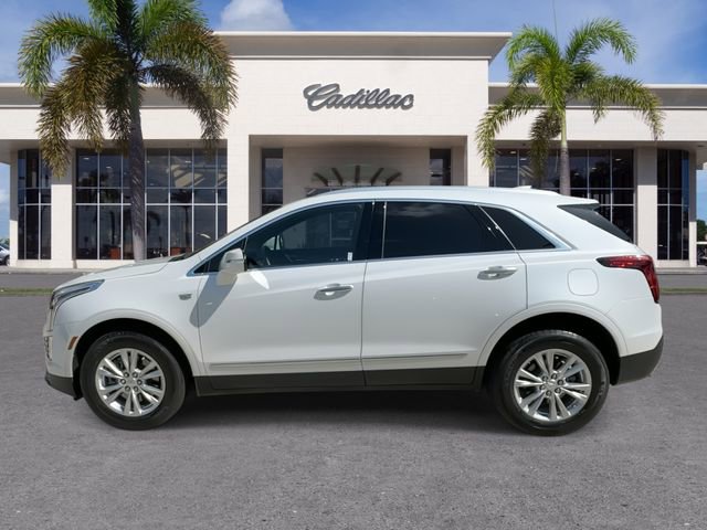 Certified 2023 Cadillac XT5 Luxury w/ LPO, Floor Liner Package image 8