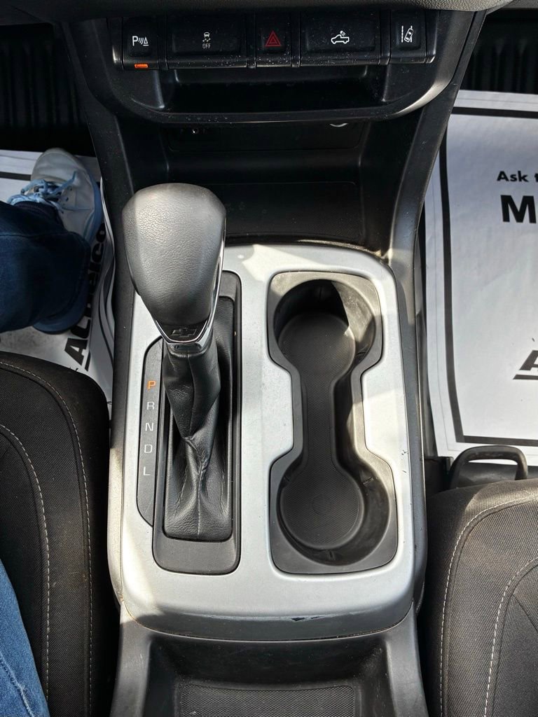 Used 2022 Chevrolet Colorado LT w/ Fleet Safety Package image 35