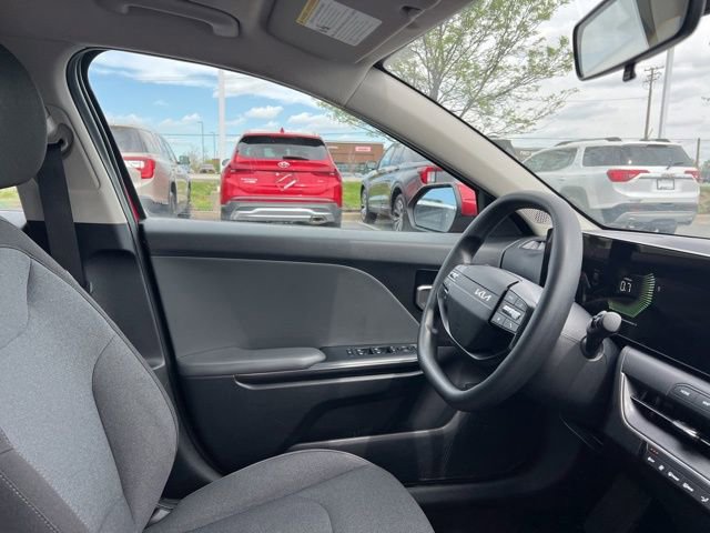 Certified 2025 Kia K4 FWD image 34