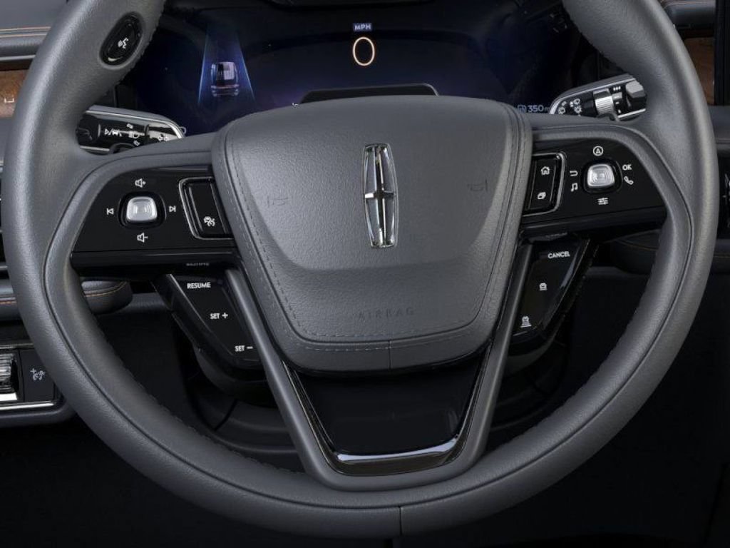 New 2025 Lincoln Aviator Black Label w/ Black Label Special Edition AWD/4WD image 12