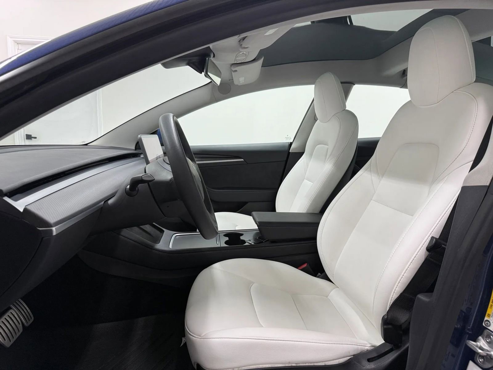 Used 2023 Tesla Model 3 Performance image 17