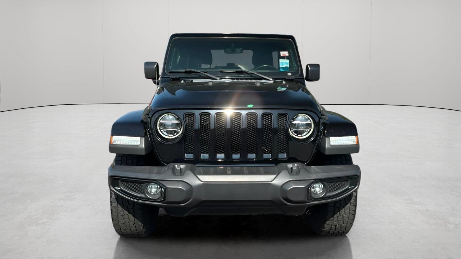 Used 2021 Jeep Wrangler Unlimited Sahara AWD/4WD image 11