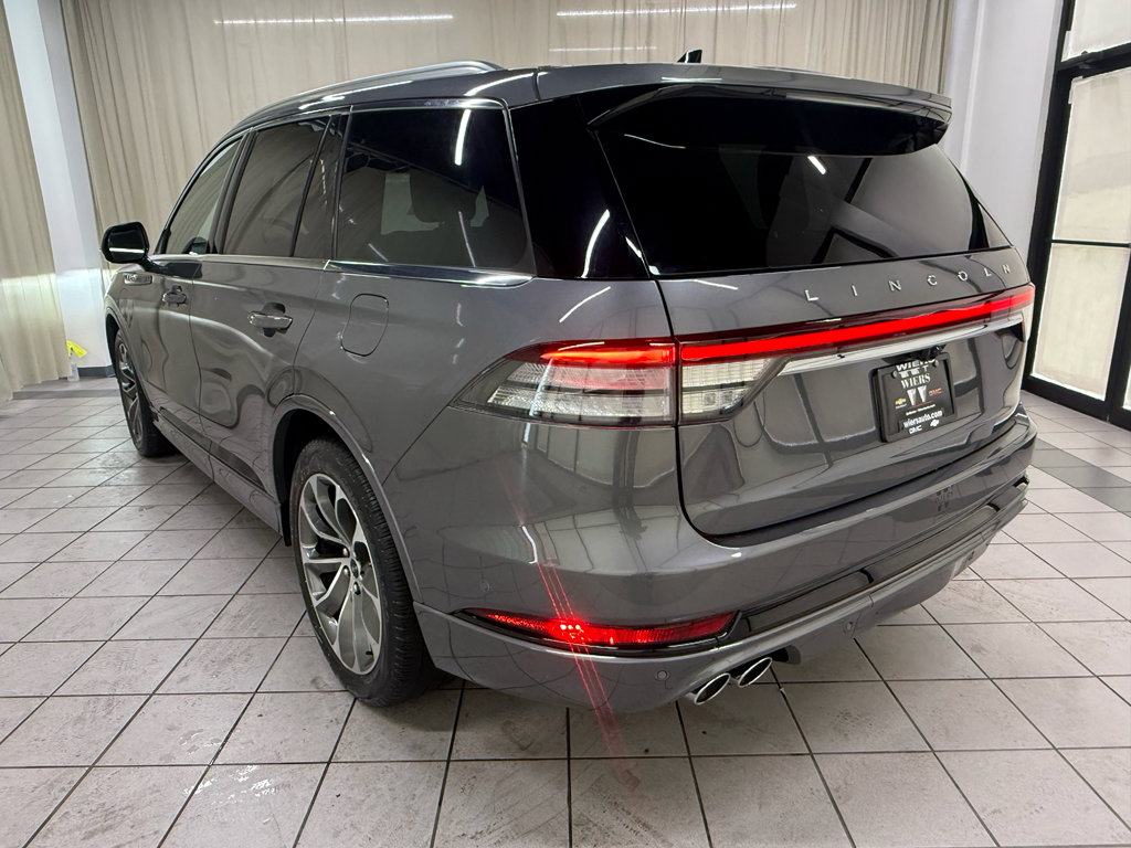 Used 2022 Lincoln Aviator Grand Touring w/ Equipment Group 301A AWD/4WD image 8