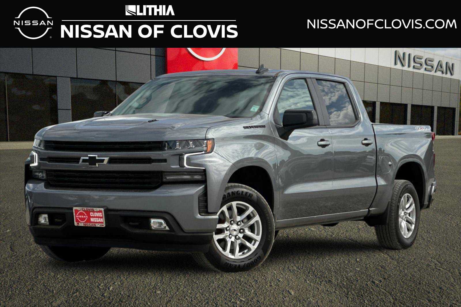 Used 2021 Chevrolet Silverado 1500 RST w/ Bed Protection Package AWD/4WD image 1