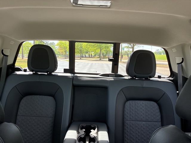 Used 2017 Chevrolet Colorado Z71 image 34