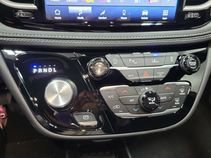 New 2026 Chrysler Pacifica Select FWD image 15