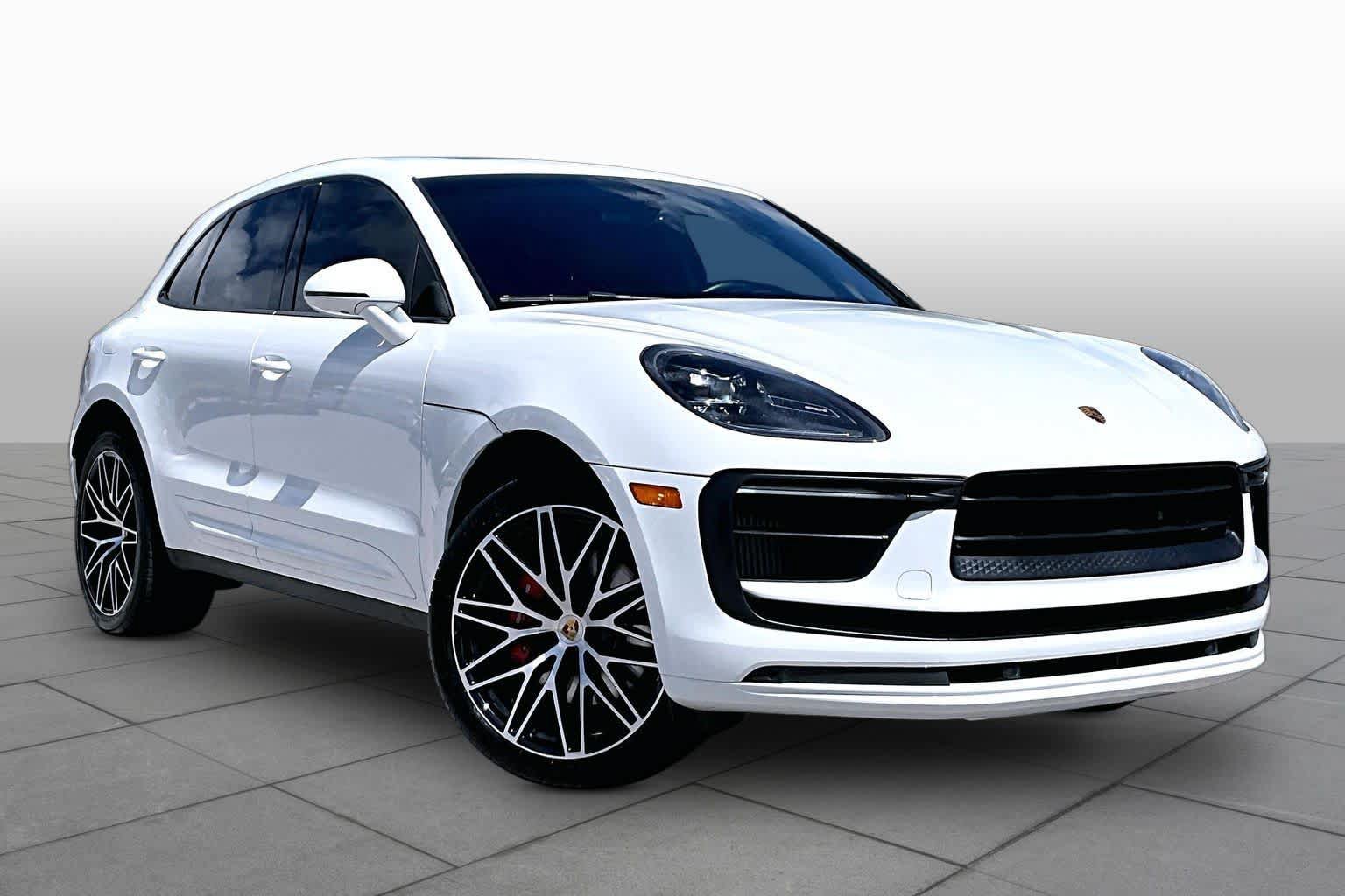 Used 2022 Porsche Macan S AWD/4WD image 3
