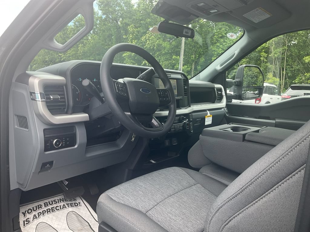 New 2026 Ford F250 XL w/ STX Appearance Package AWD/4WD image 15