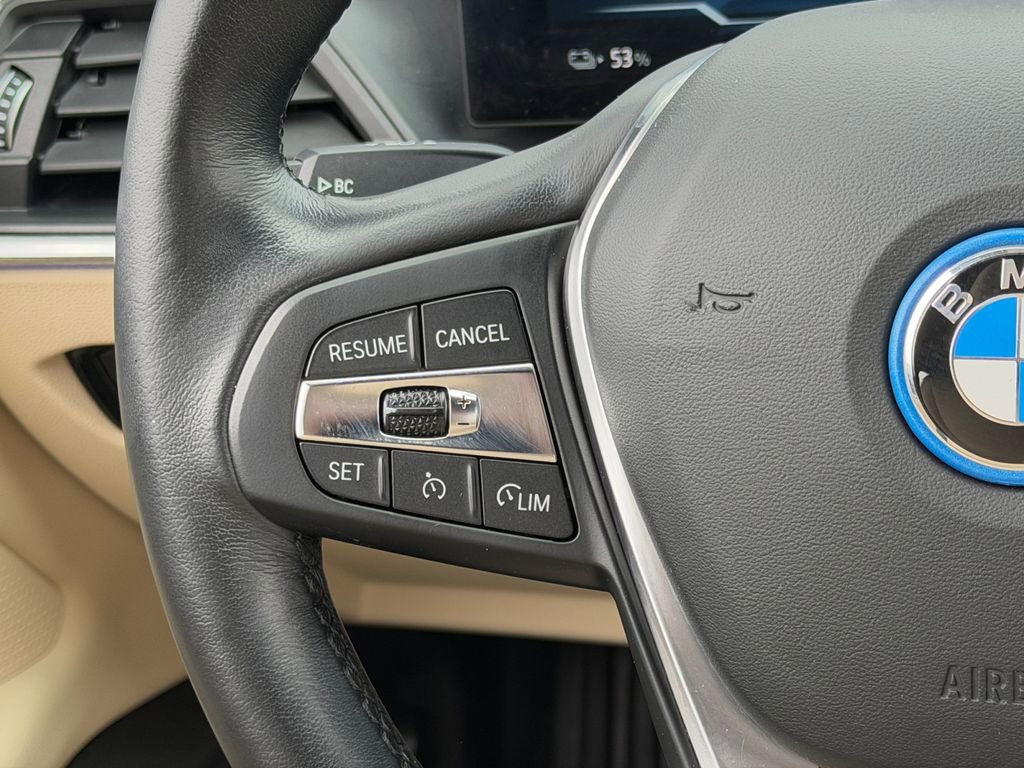 Used 2023 BMW i4 eDrive35 w/ Premium Package image 19