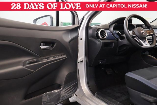 New 2025 Nissan Versa SV w/ Trunk Package image 9