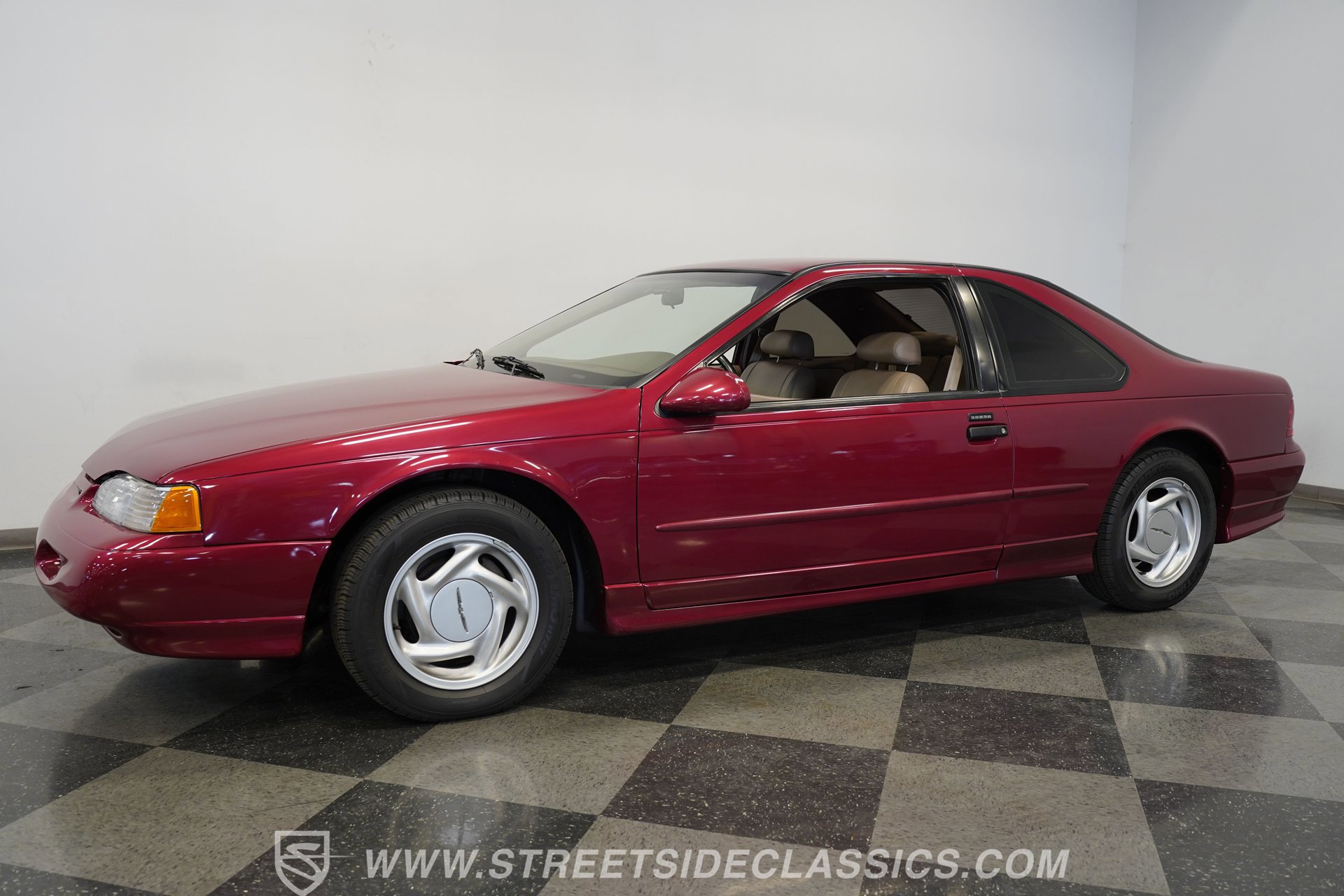 Used 1995 Ford Thunderbird Super RWD image 7