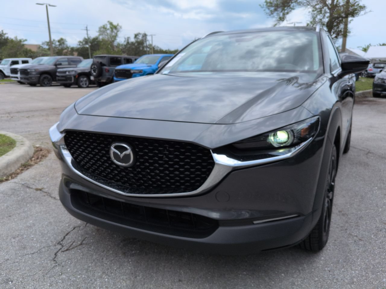 Used 2024 MAZDA CX-30 2.5 Turbo w/ Premium Package AWD/4WD image 9