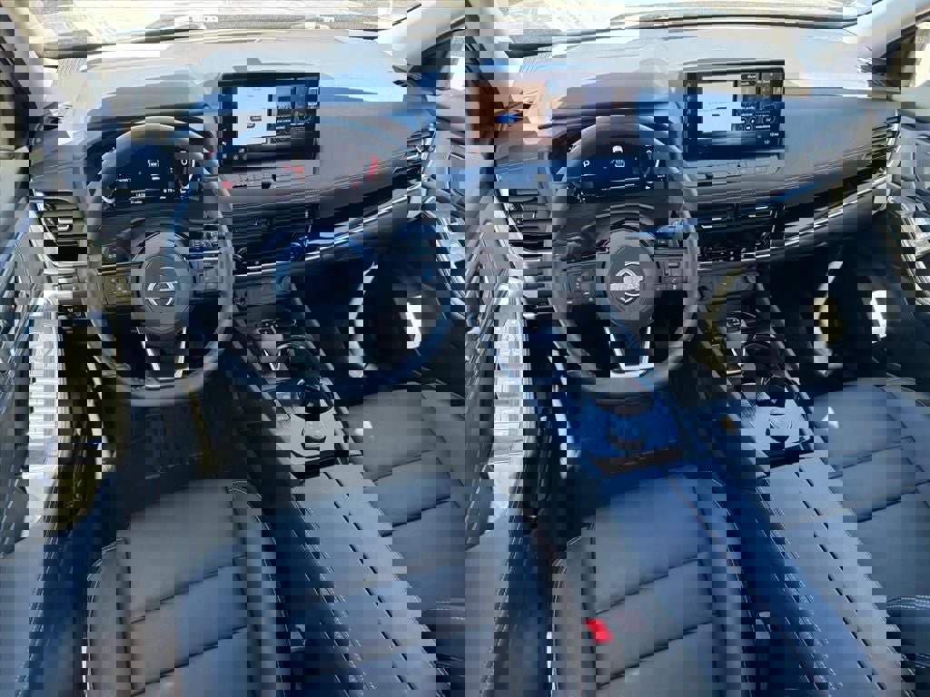 Used 2024 Nissan Rogue SL image 11