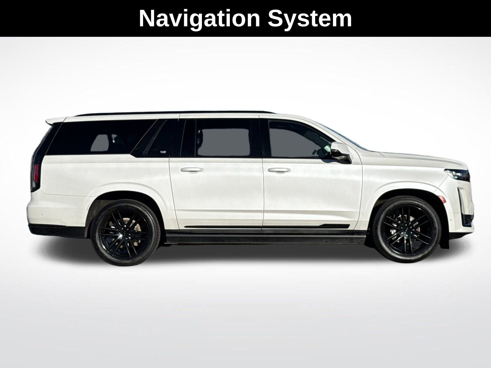 Used 2022 Cadillac Escalade ESV Sport Platinum w/ Heavy-Duty Trailer Package AWD/4WD image 2