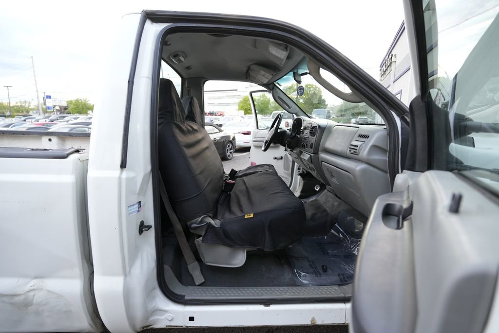 Used 2007 Ford F350 XL RWD image 28