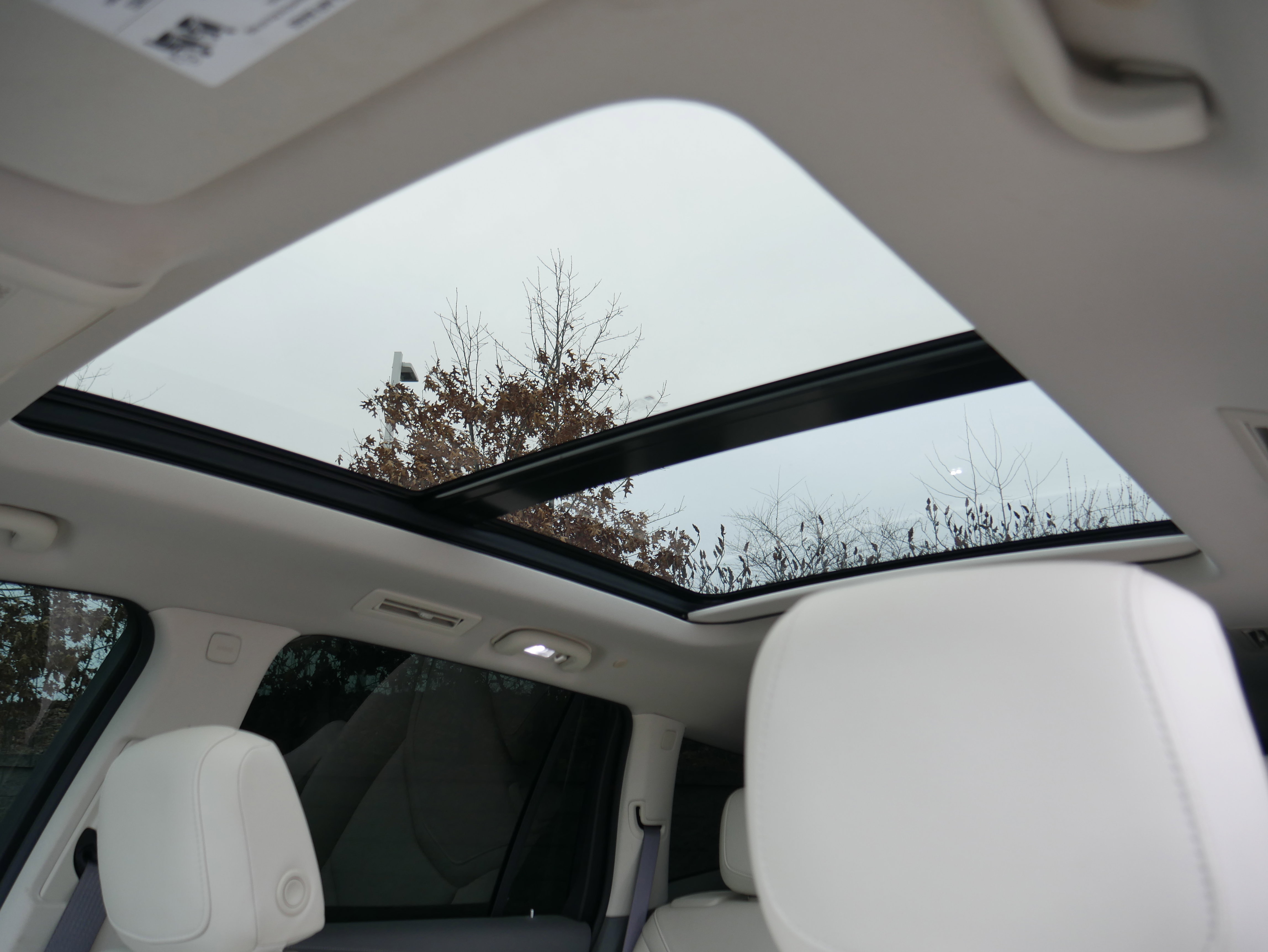 Certified 2022 Cadillac XT6 Premium Luxury w/ Technology Package image 17