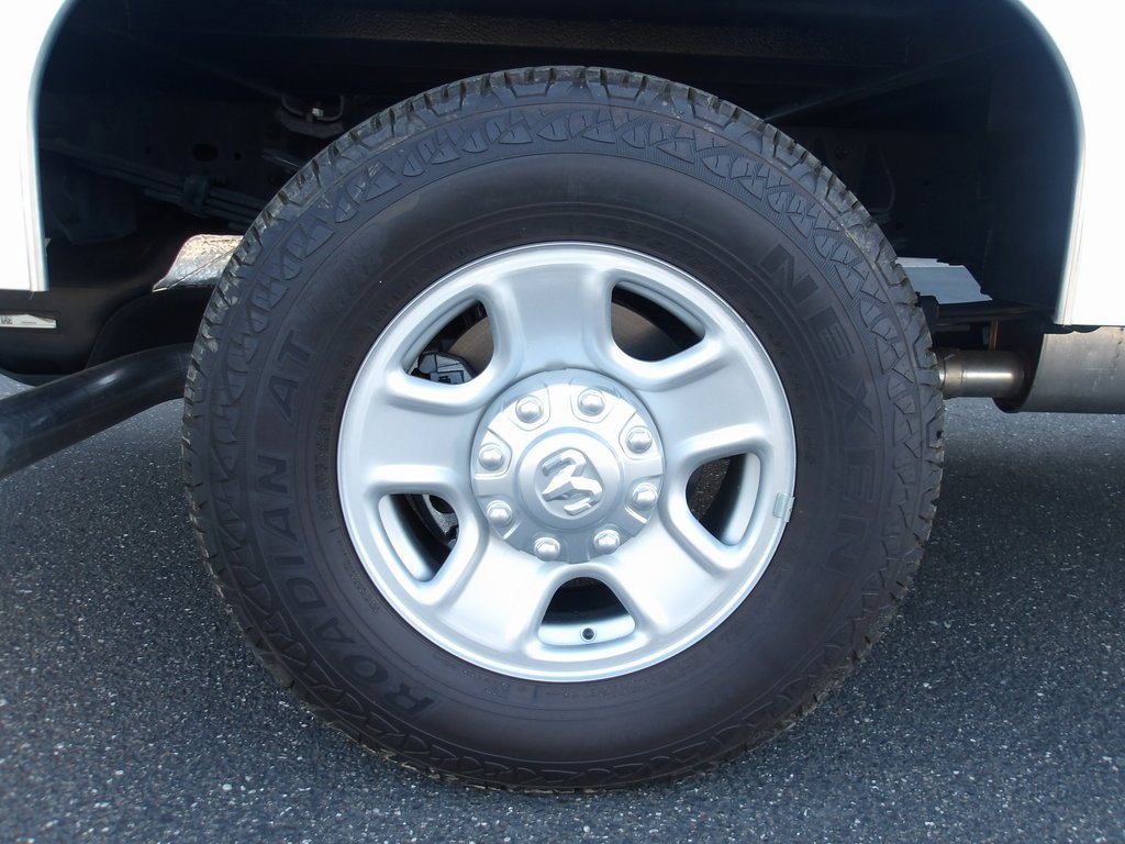 Used 2024 RAM 3500 Tradesman image 9