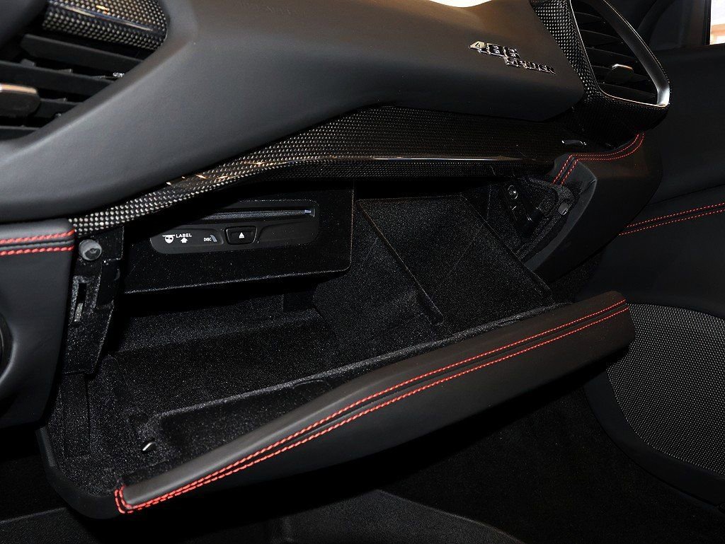 Certified 2019 Ferrari 488 Spider image 85