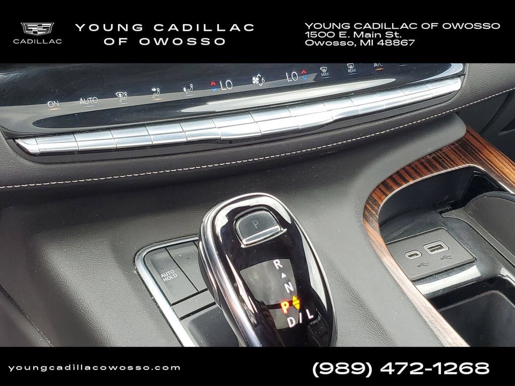 Certified 2022 Cadillac Escalade Premium Luxury w/ LPO, Illumination Package AWD/4WD image 19