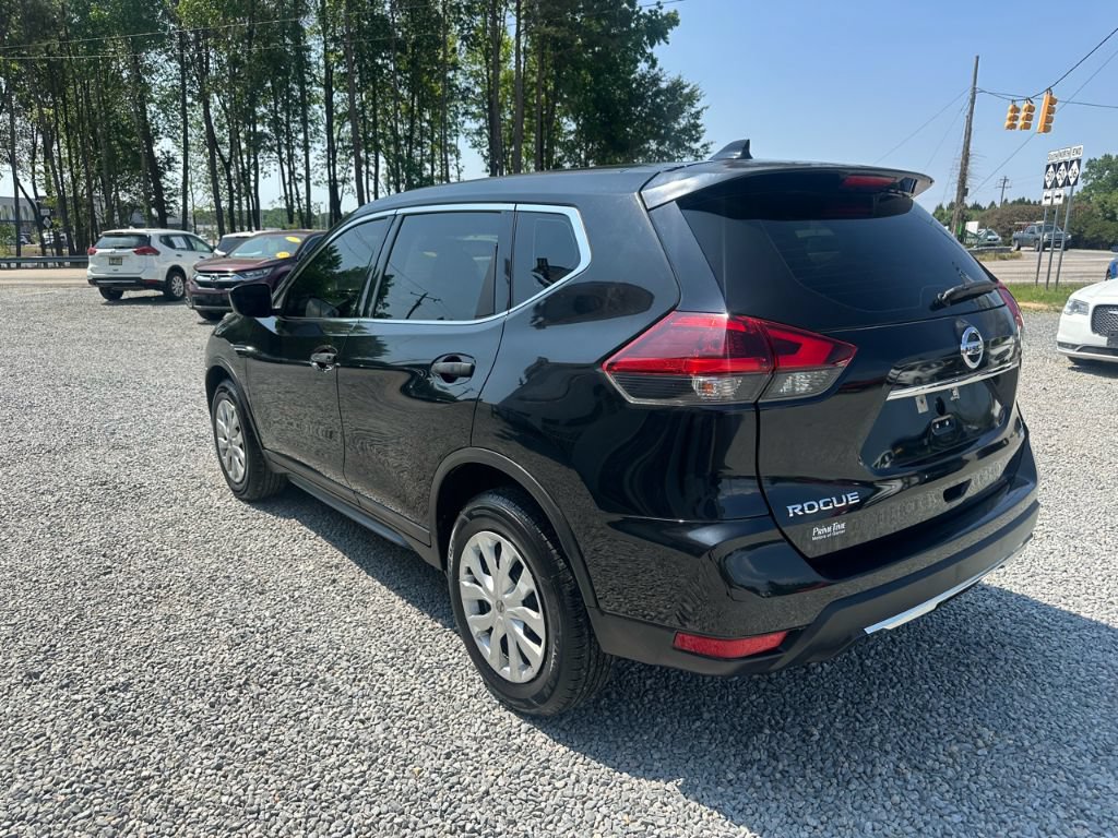 Used 2018 Nissan Rogue S AWD/4WD image 17