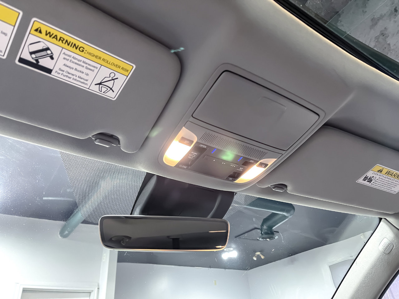 Used 2018 Acura MDX SH-AWD image 28