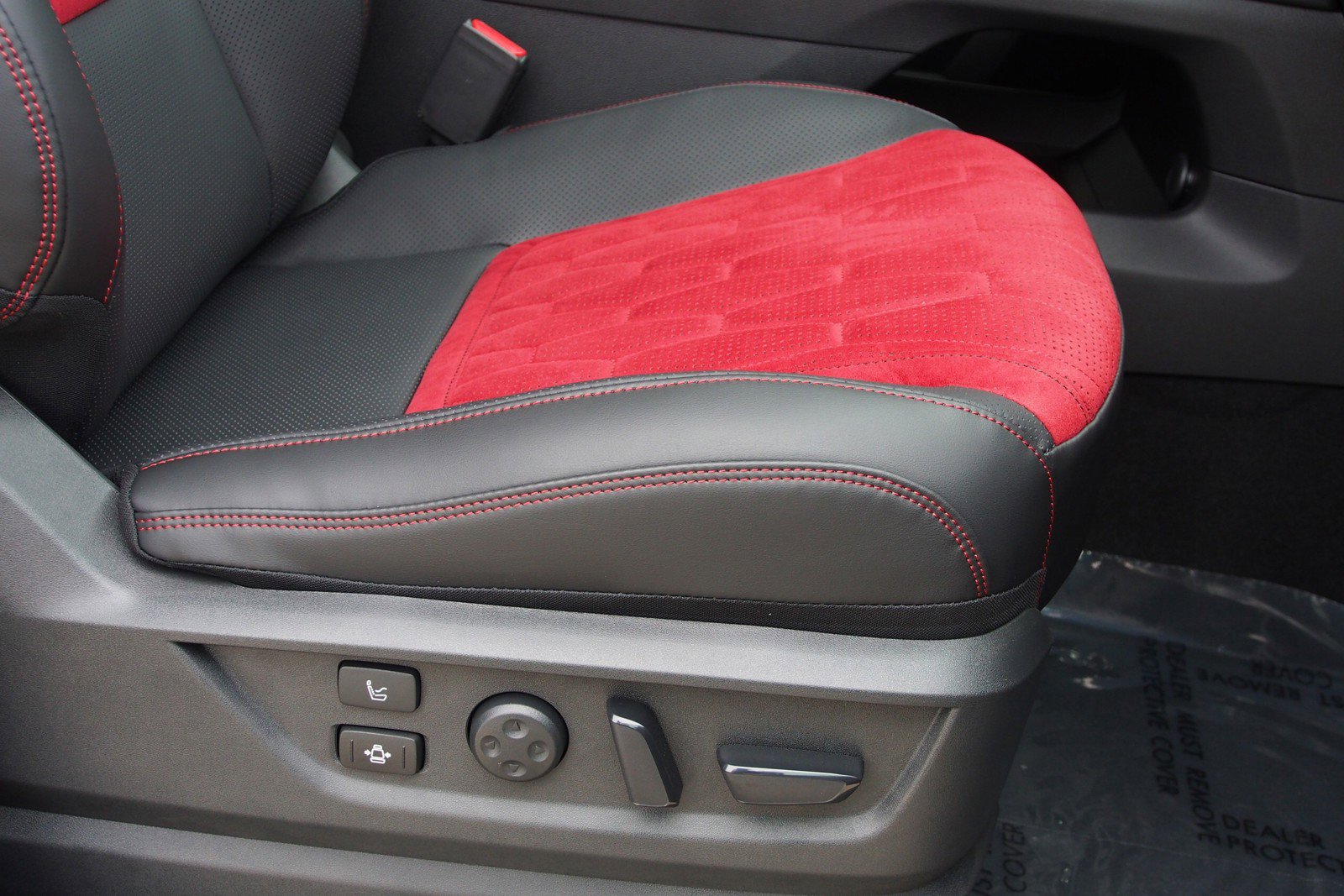 New 2026 Nissan Armada NISMO image 11