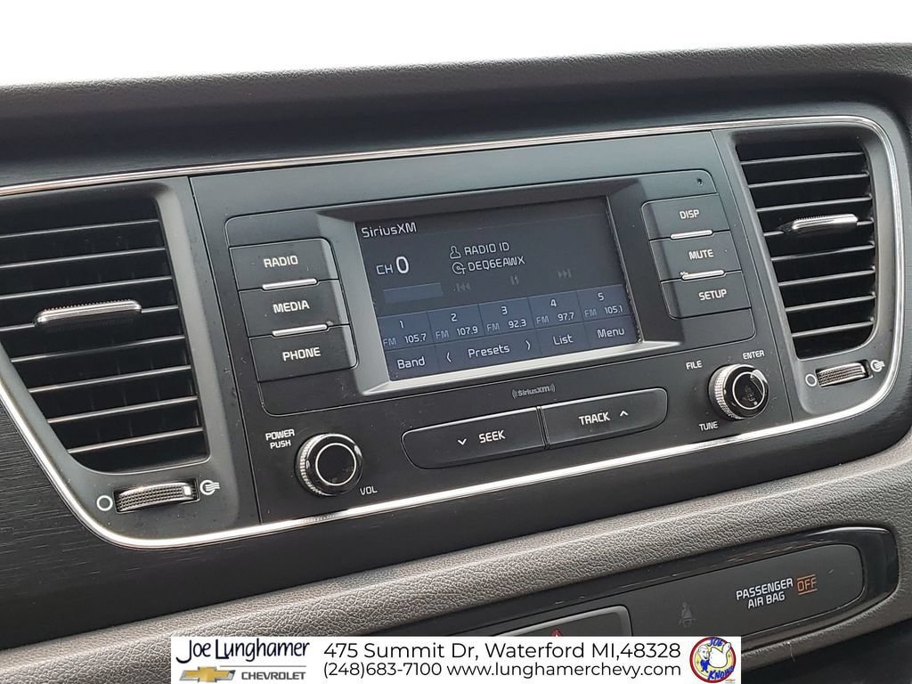 Used 2018 Kia Sedona L FWD image 14