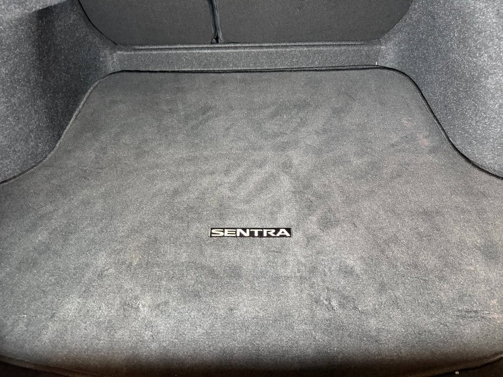 Used 2021 Nissan Sentra SR image 23