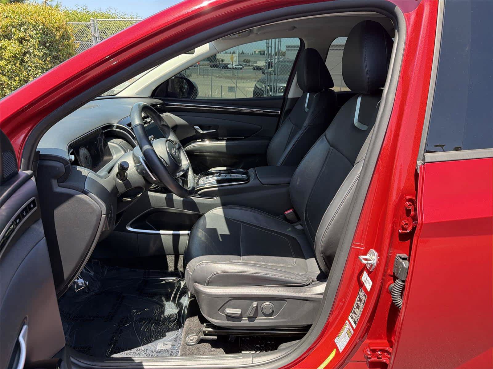 Used 2022 Hyundai Tucson Limited FWD image 12