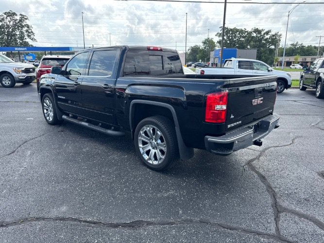 Used 2017 GMC Sierra 1500 SLE w/ SLE Value Package AWD/4WD image 4