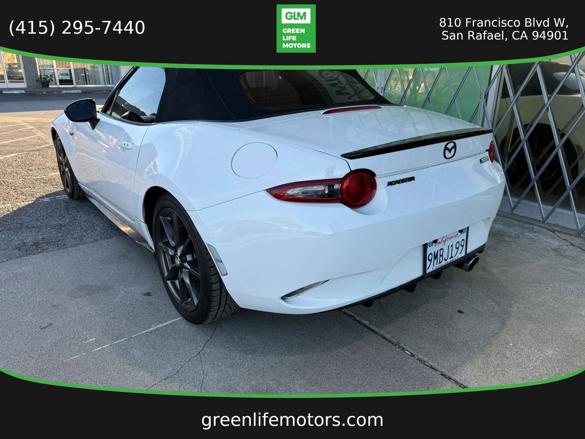 Used 2017 MAZDA MX-5 Miata Club RWD image 4