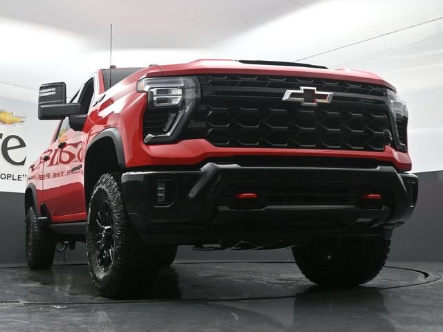 New 2026 Chevrolet Silverado 2500 ZR2 w/ LPO, Dark Essentials Package AWD/4WD image 3