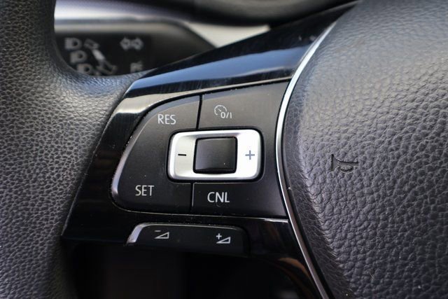 Used 2016 Volkswagen Passat 1.8T S image 20