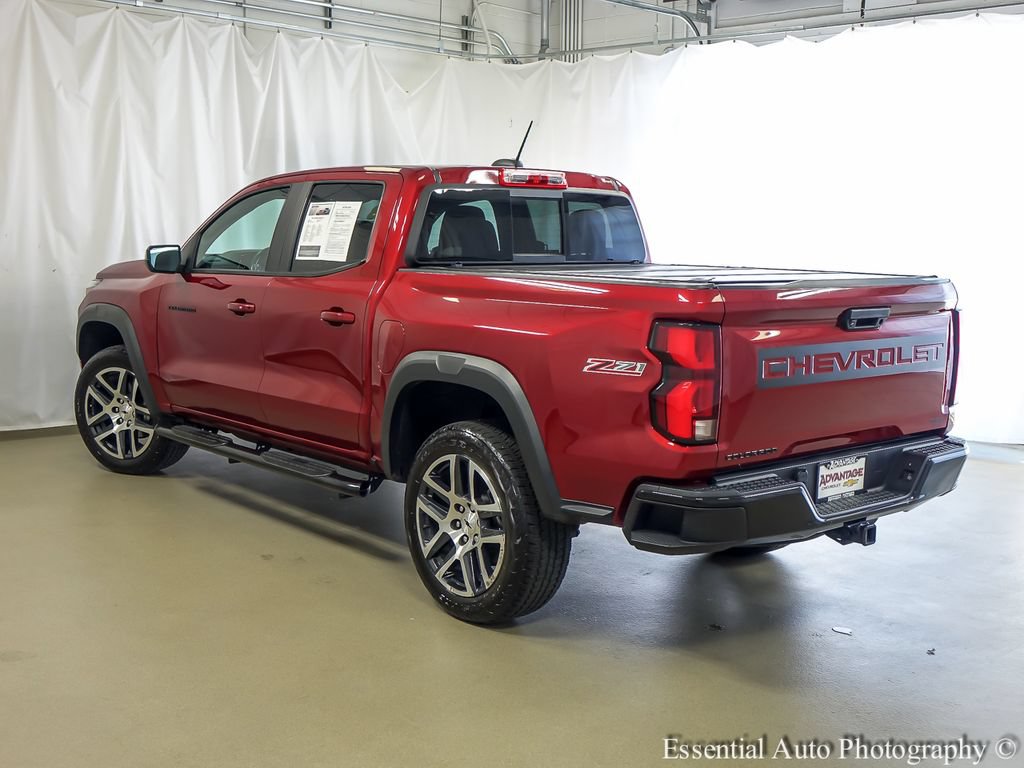 Used 2023 Chevrolet Colorado Z71 w/ Z71 Convenience Package 2 AWD/4WD image 8