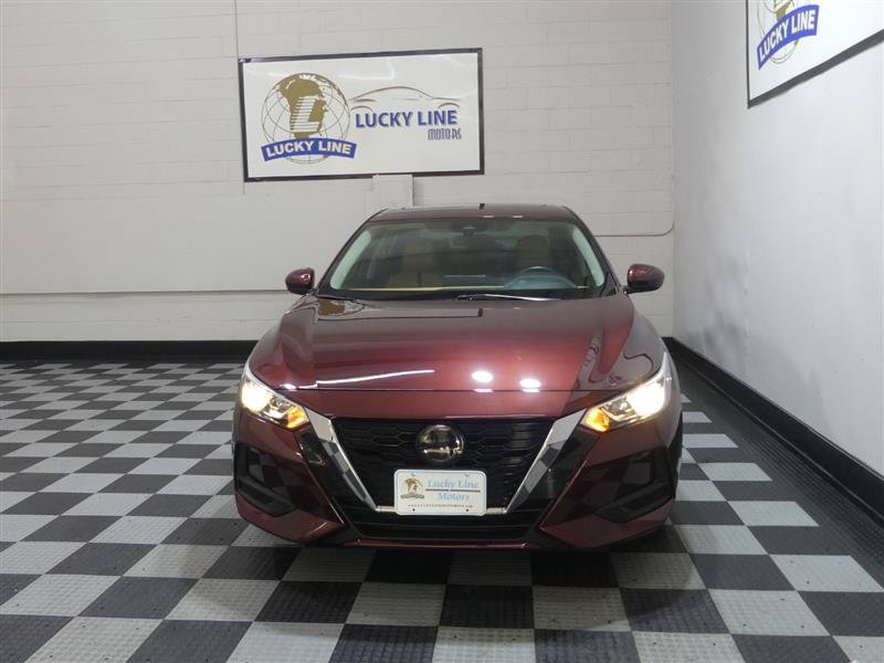 Used 2022 Nissan Sentra SV w/ SV Premium Package FWD image 2