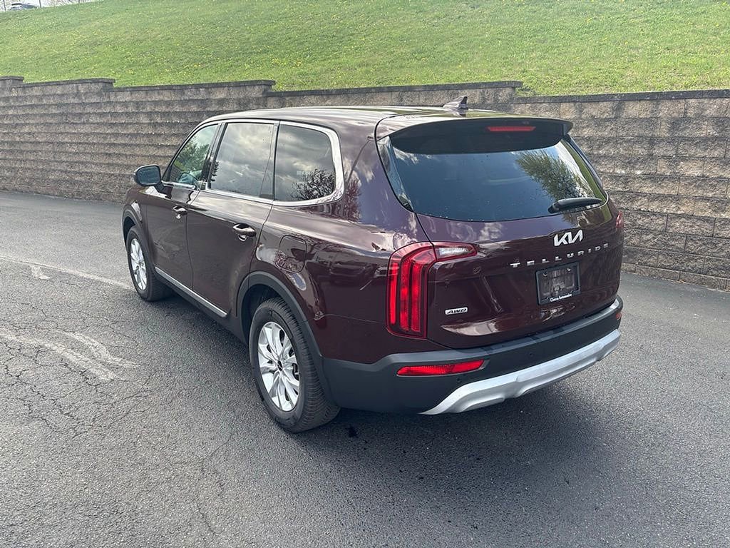 Used 2022 Kia Telluride LX image 5