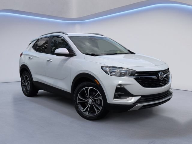 Used 2023 Buick Encore GX Select FWD image 2