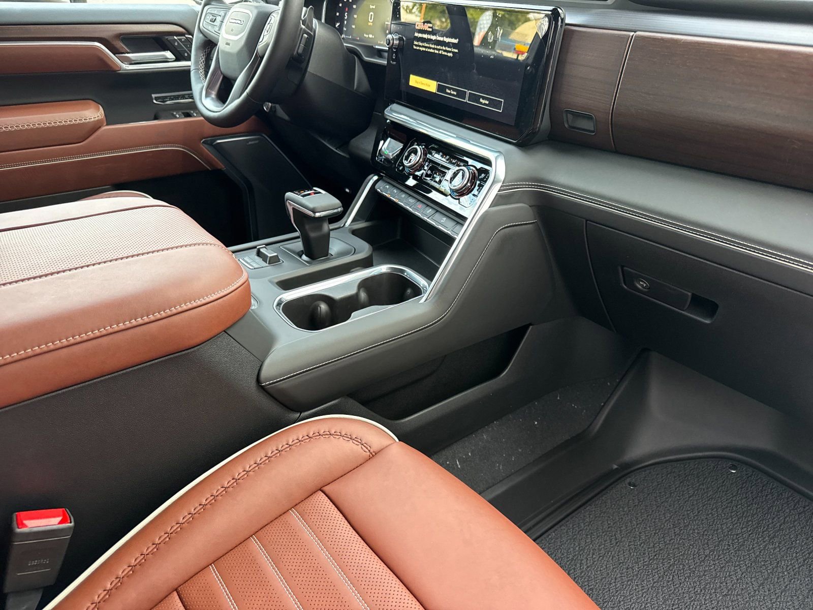 New 2026 GMC Sierra 1500 Denali Ultimate image 16