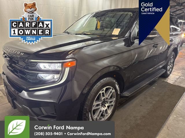 Used 2025 Ford Expedition Active image 1