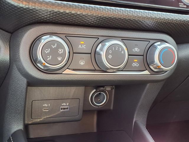 Used 2024 Nissan Kicks SV w/ Exterior Package FWD image 7