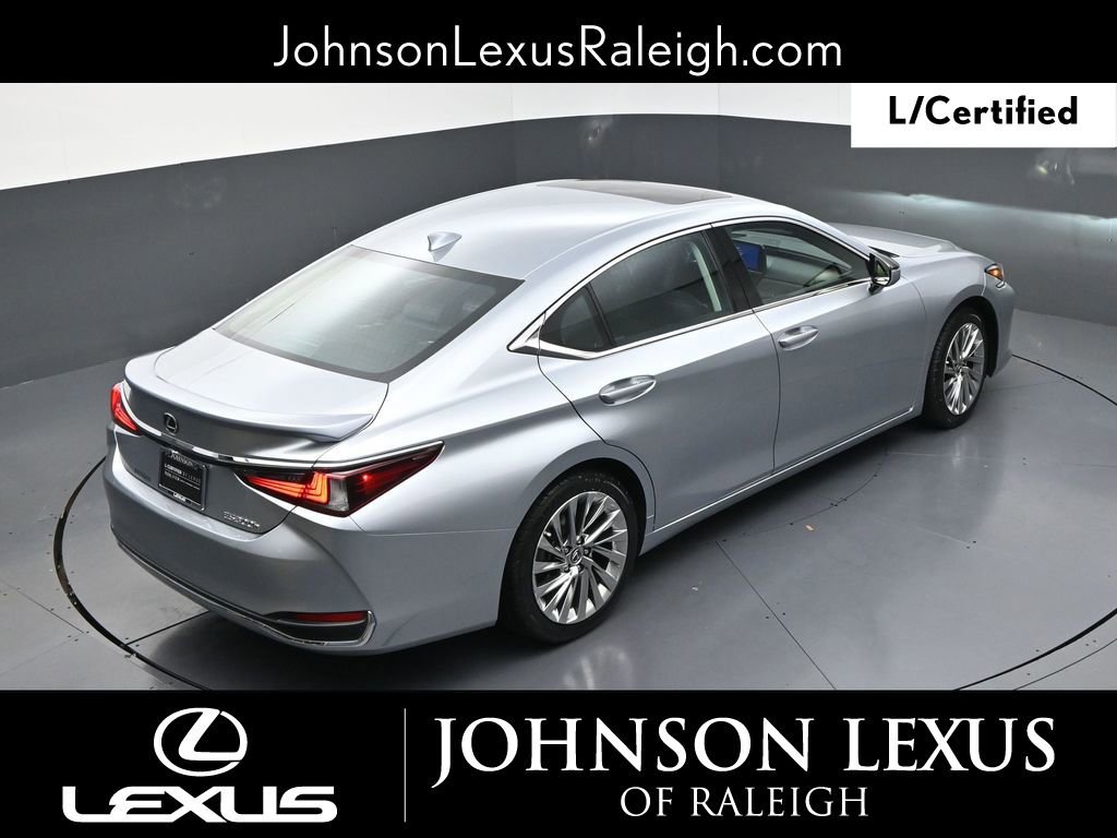 Certified 2023 Lexus ES 300h Ultra Luxury w/ Accessory Package (Z2) image 28