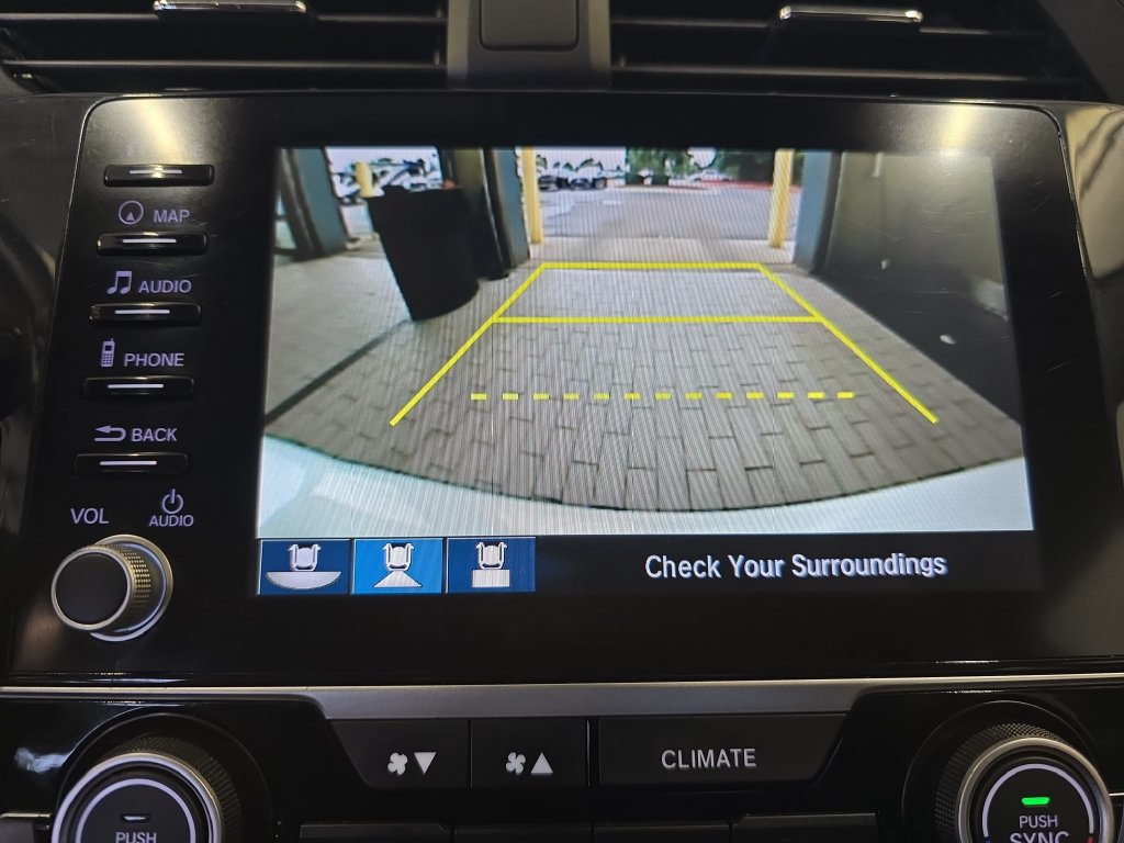 Used 2019 Honda Civic Touring image 23