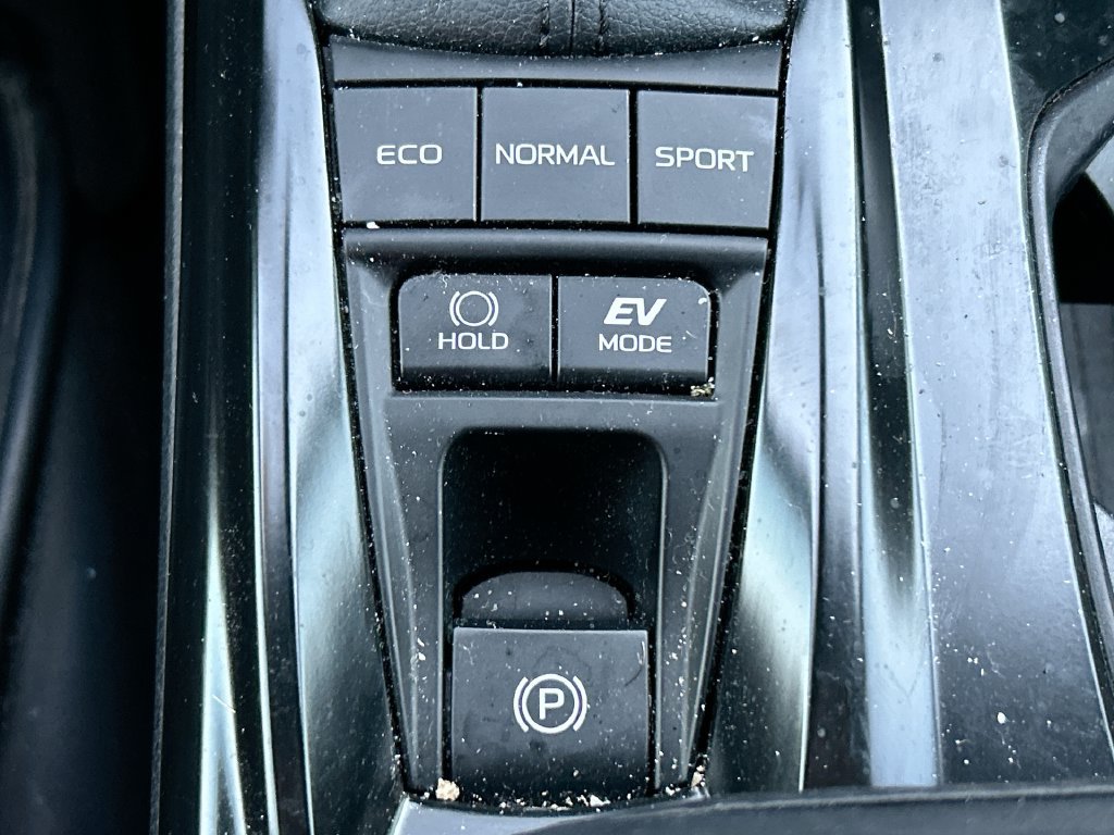Used 2026 Toyota Camry SE FWD image 34