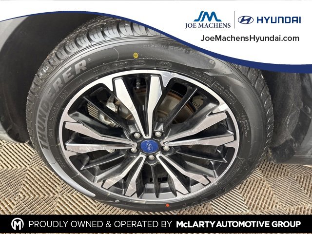 Used 2022 Ford Escape SE w/ SE Sport Appearance Package image 33