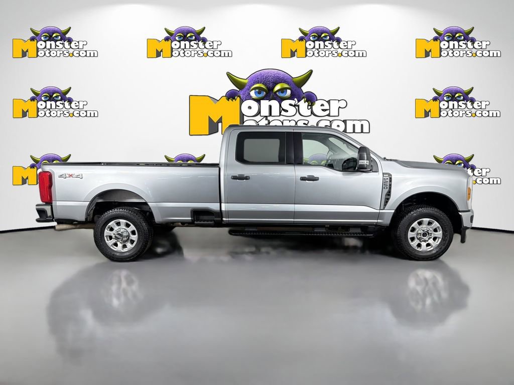 Used 2024 Ford F250 XLT image 4