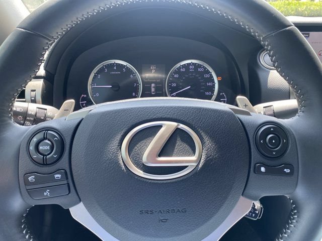 Used 2014 Lexus IS 350 w/ Luxury Package w/Gray Wood RWD image 19