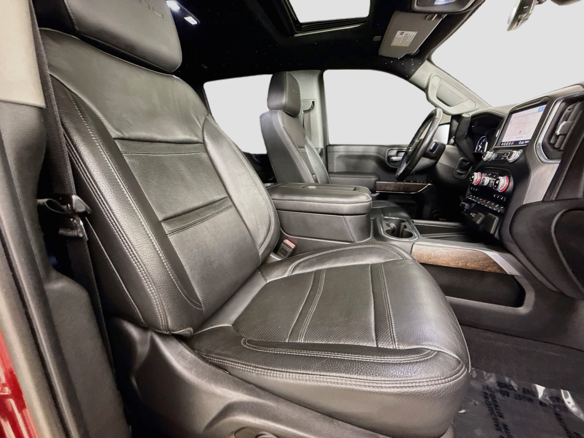 Used 2020 GMC Sierra 1500 Denali w/ Denali Ultimate Package AWD/4WD image 31