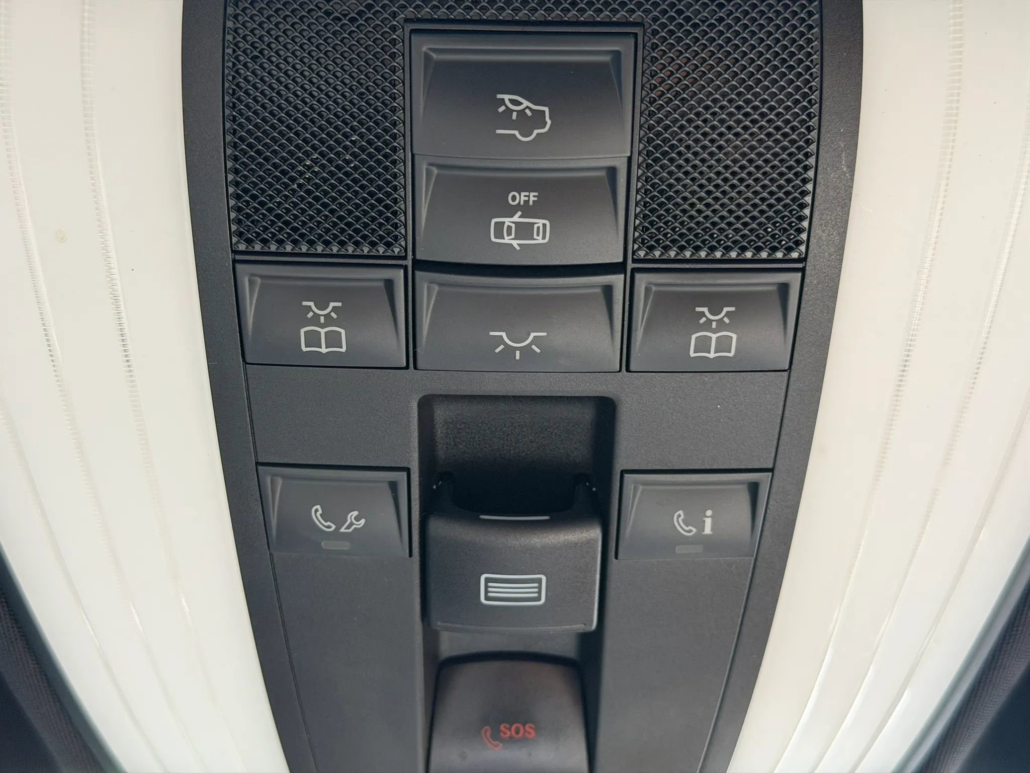 Used 2014 Mercedes-Benz E 350 Sedan image 35